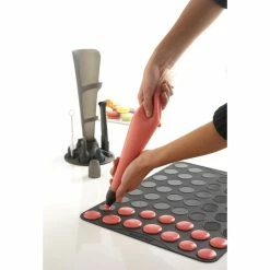 Acheter ???? Kit Poches à Douille Silicone + 6 Douilles Mastrad ???? -Magasin de vente Emile Henry kit poches a douille silicone 6 douilles mastrad 3